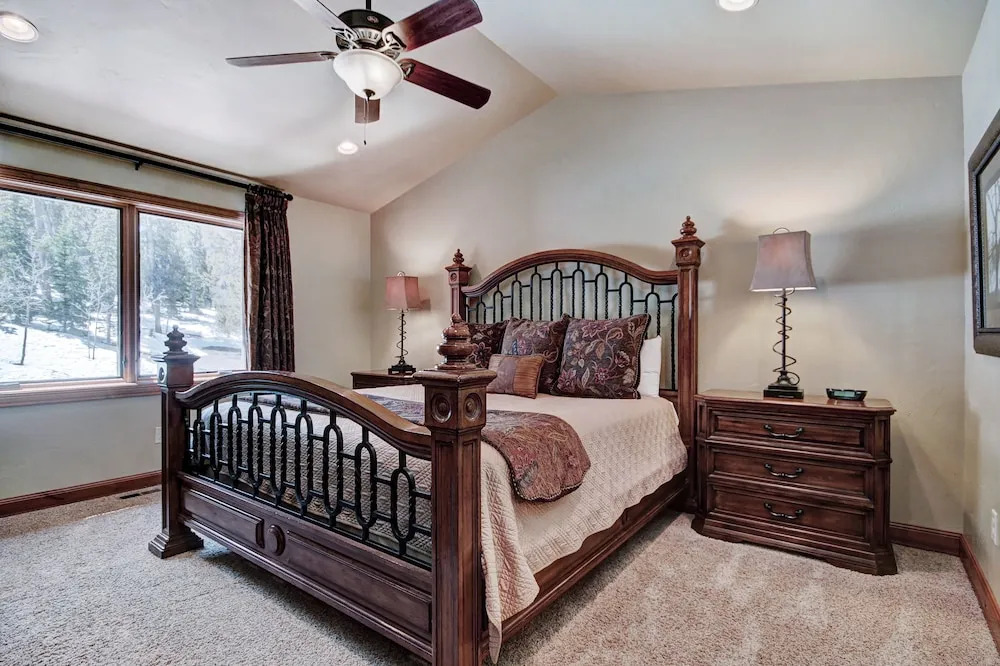 Lofty Fox Villa Townhouse