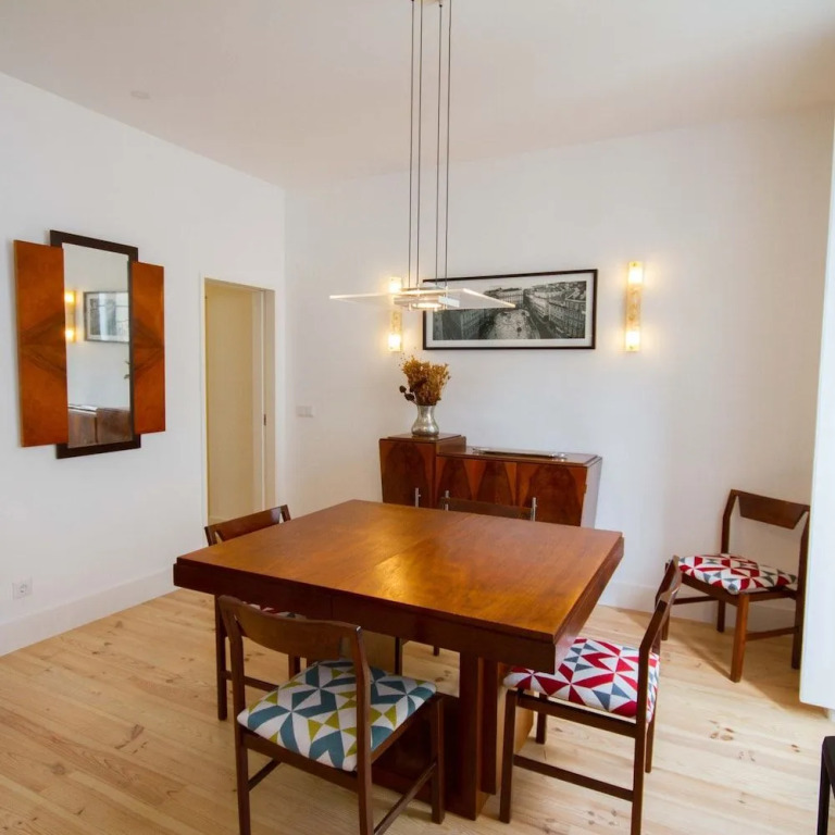Casas na Portuguesa - Bica Chiado