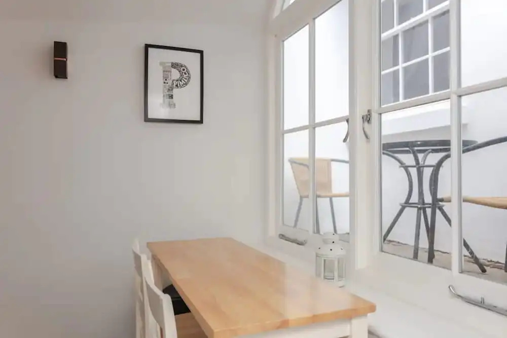 Spacious and Modern Apartment in Pimlico