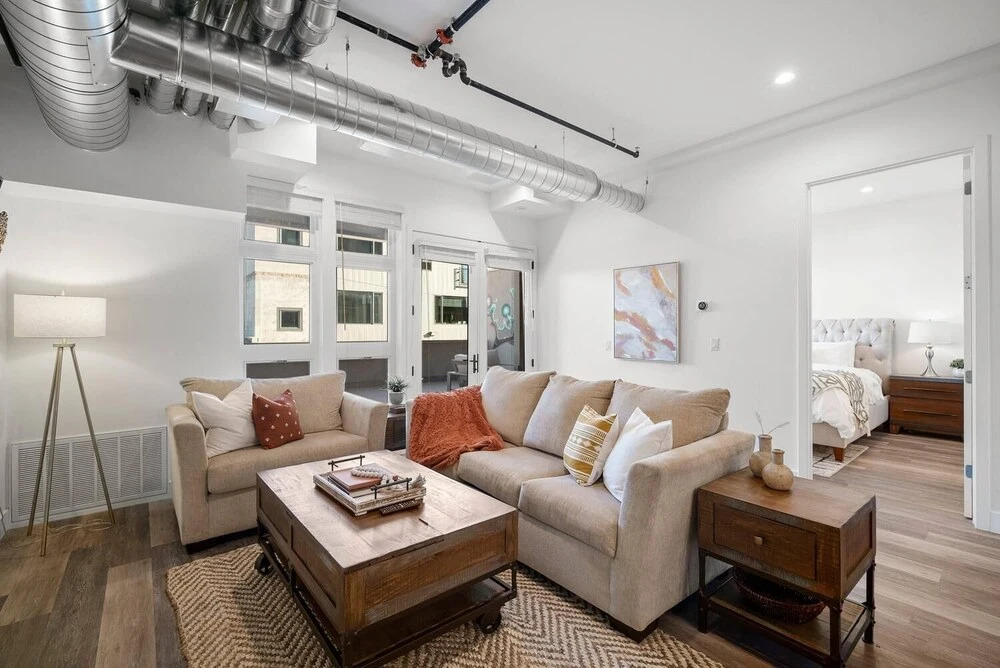 Rino Art Lofts - Stunning Colorful Modern Design