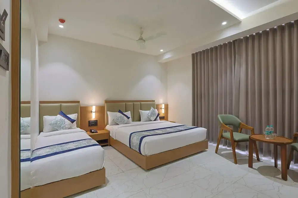Hotel Sunshine Inn, Somnath