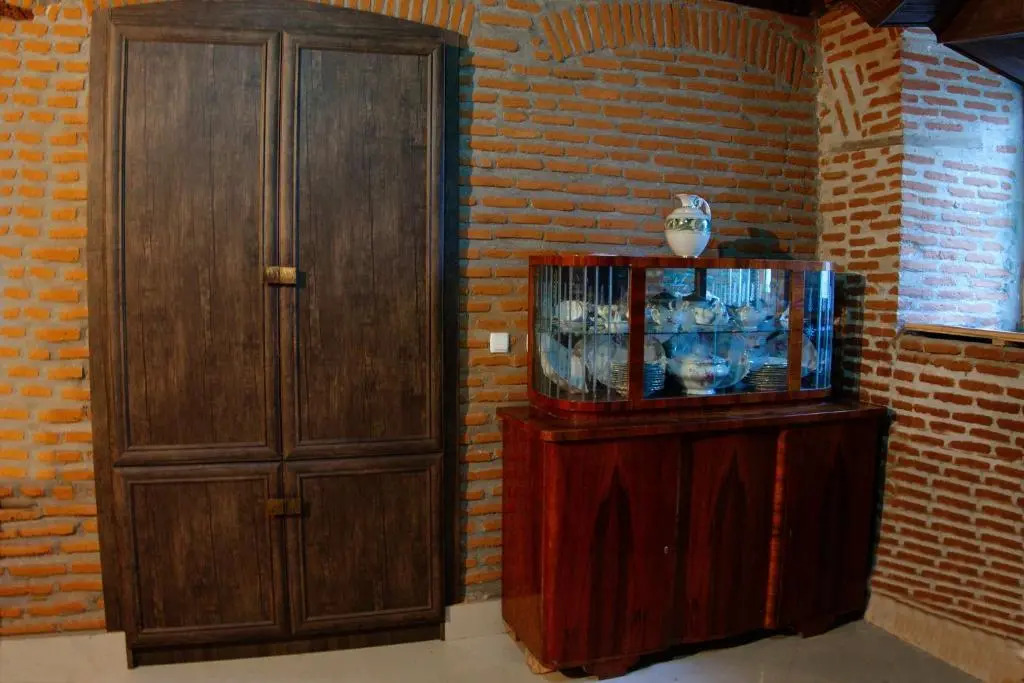 Guest House Aisi