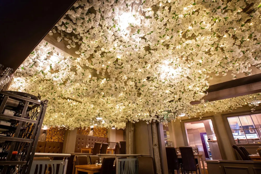 The Crown Hotel Southwell