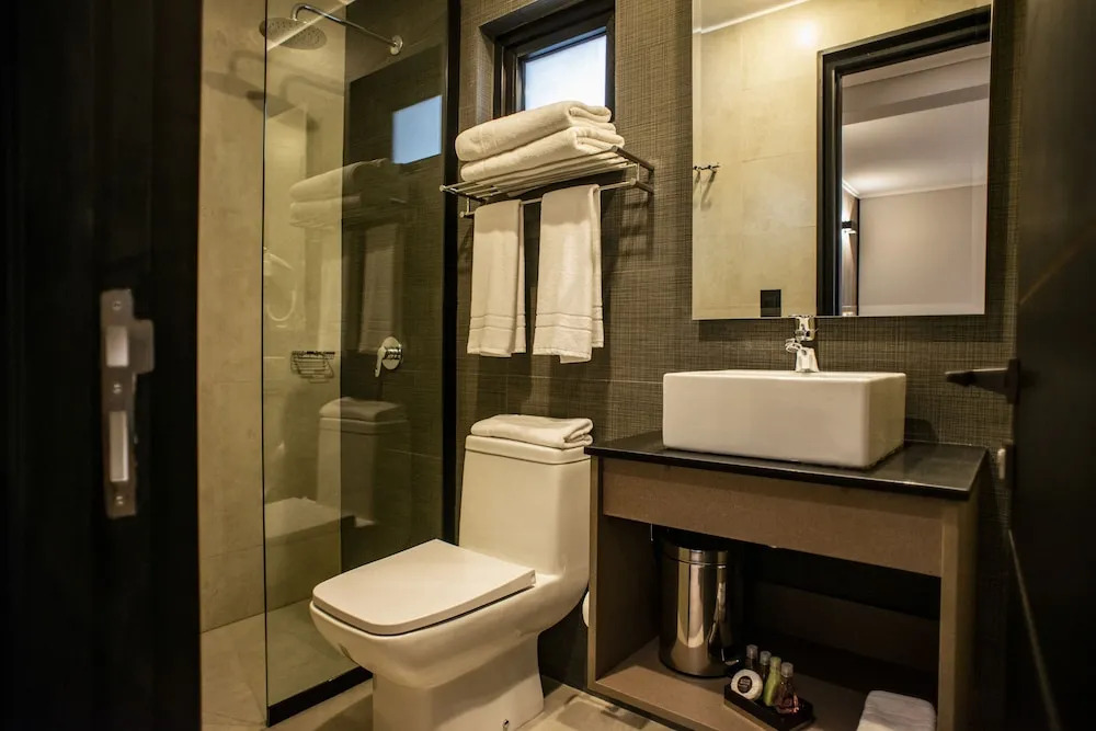 Hotel H9