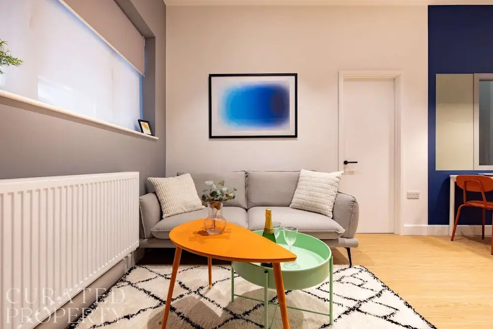 Pristine Apartment - Minutes From Angel Tube St