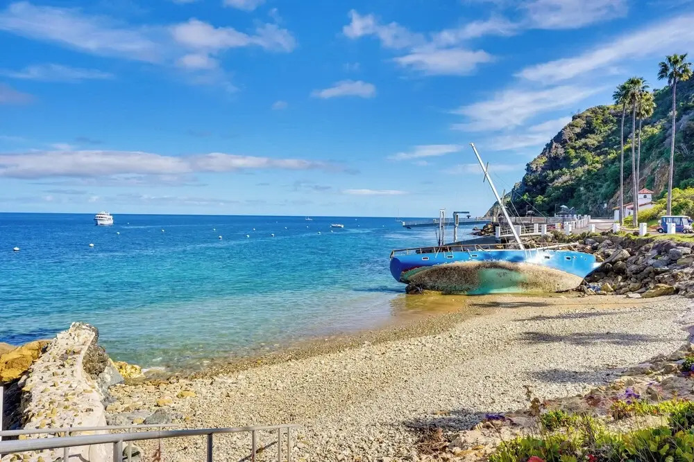Bright Catalina Island Condo w/ Ocean Views!