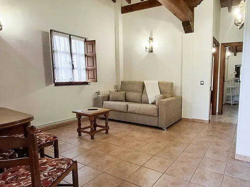 Apartamentos Santillana - Mijares 3000