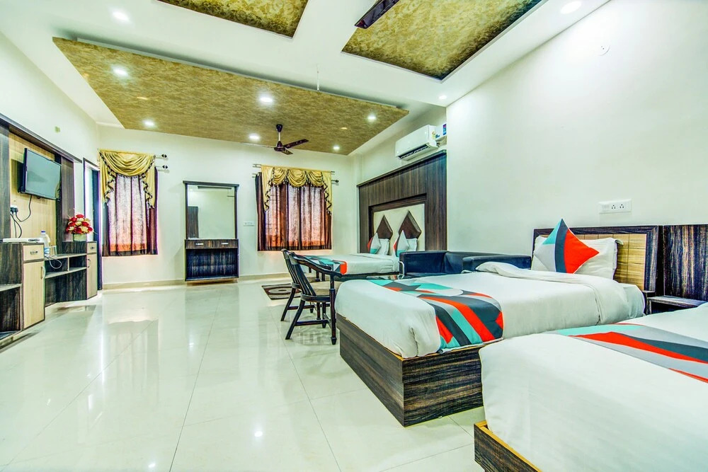 FabHotel KS