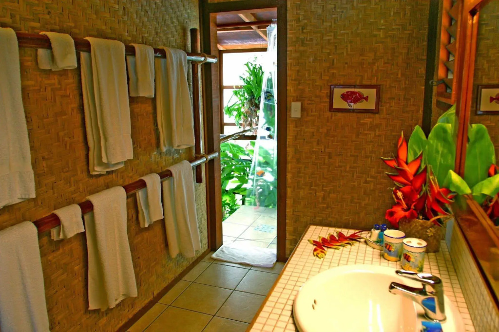 Rarotonga Beach Bungalows