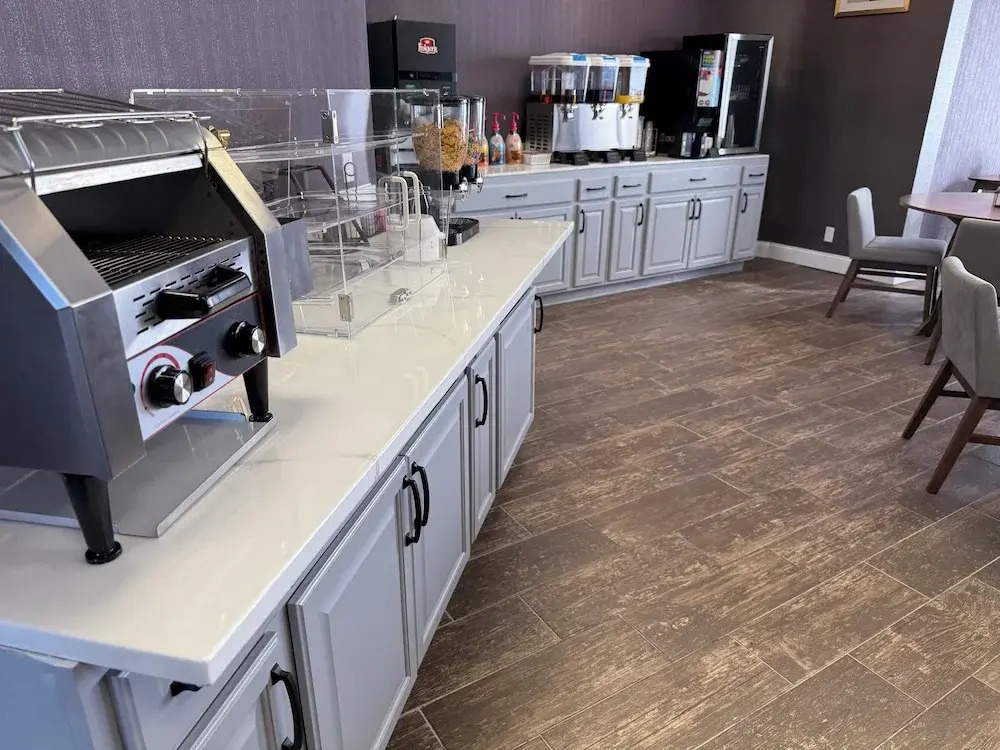 Red Lion Inn & Suites Kansas City