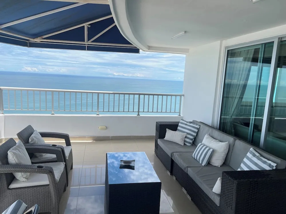 Palmetto Penthouse Deluxe Beautiful View and Sunset Floor 39