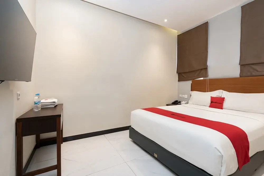 RedDoorz Plus @ UNO Jalan Merak Samarinda