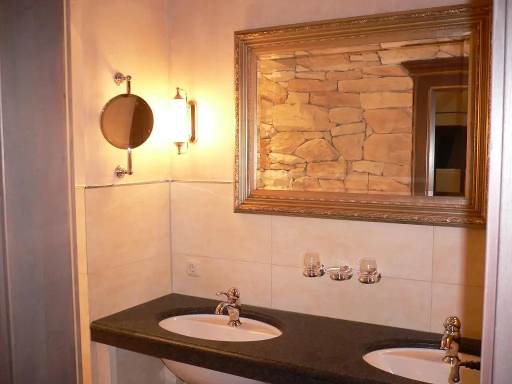 Aparthotel Ansitz Felsenheim