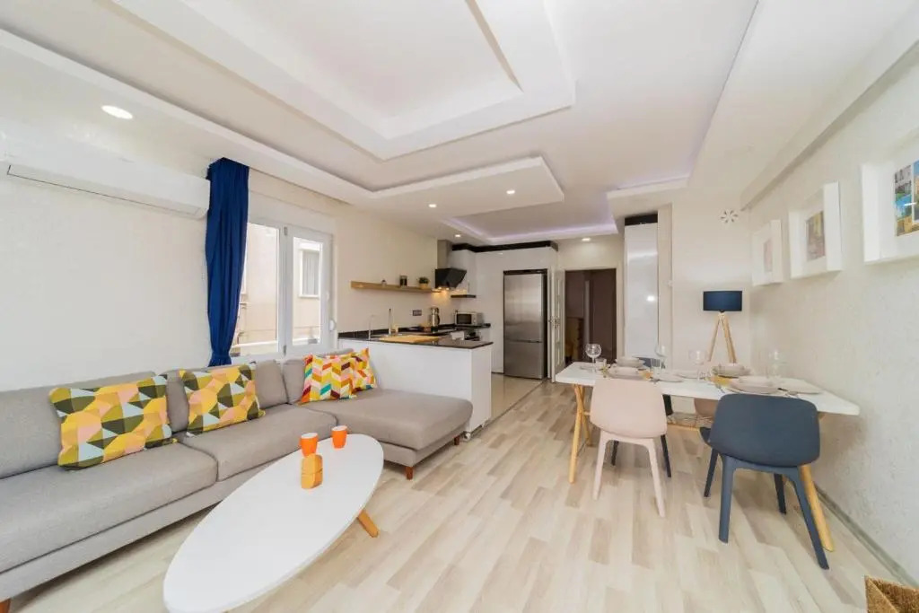 Comfortable Home Near Beach w Balcony in Antalya