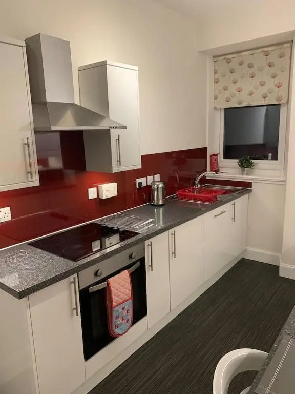 Apartment 39c