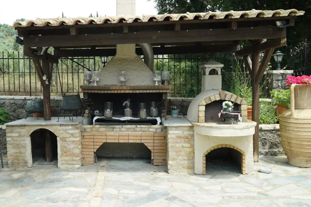 Spiti Nikos