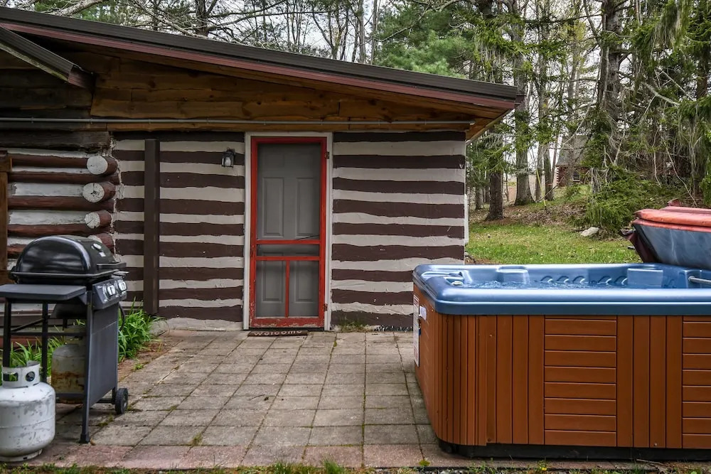 Apple Cottage 2 Bedroom House