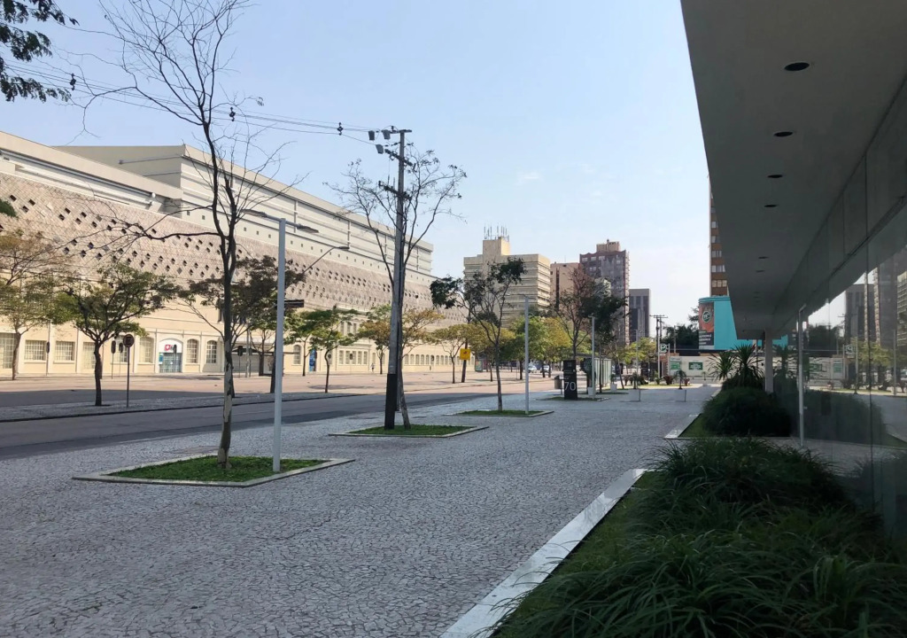 Apartamento super bem decorado em frente ao shopping