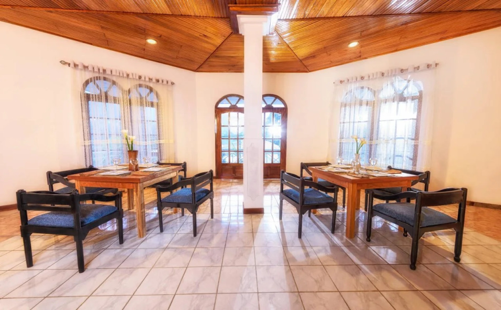 Elia Hills Hotel