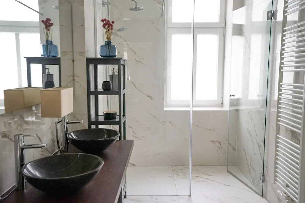 GuestHost Design Apartments