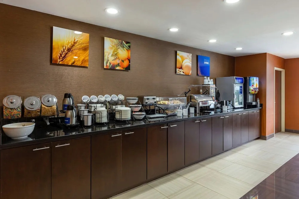 Comfort Inn