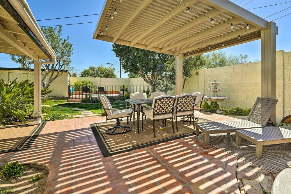 Scottsdale Retreat w/ Hot Tub, 2 Mi to Old Town