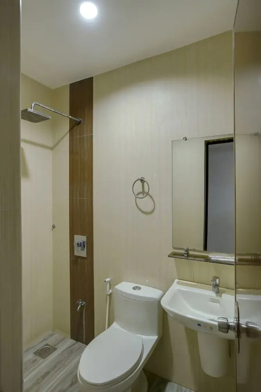 Hoa Phuong Do Guest House by OYO Rooms