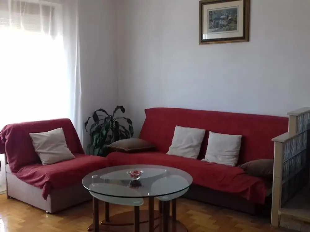 Spacious Apartment in Selce With Sea View