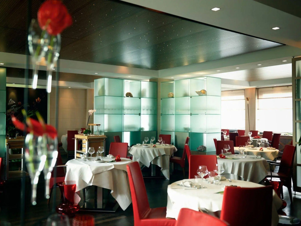 Mare Hotel