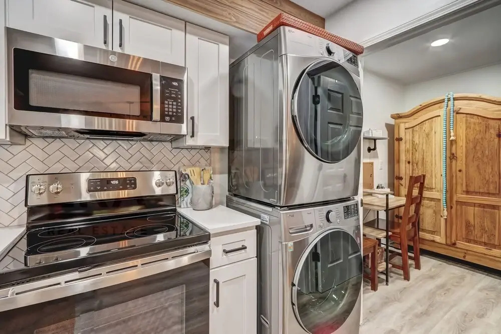 14 Sea Castles 3 Bedroom Condo by RedAwning