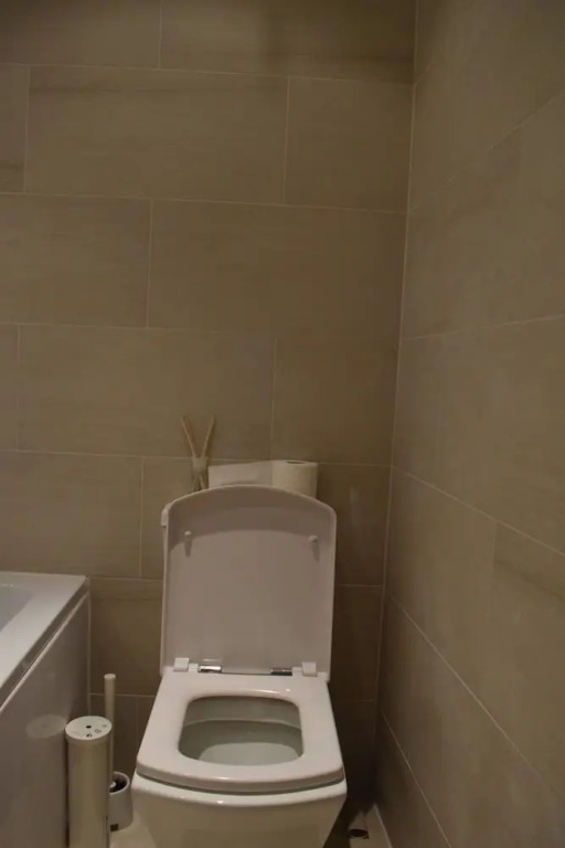 Spacious 1 Bedroom House in Fulham