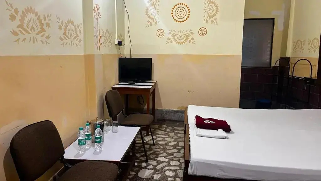 Hotel Raj