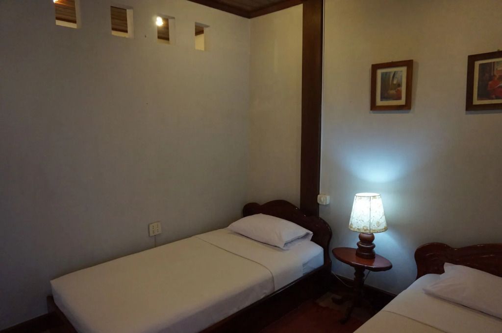 Ouis Guesthouse