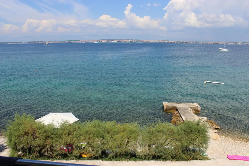 Punta Preko Apartments