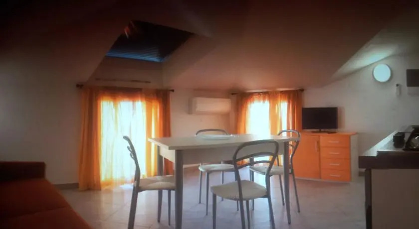 Chéry Holiday Home