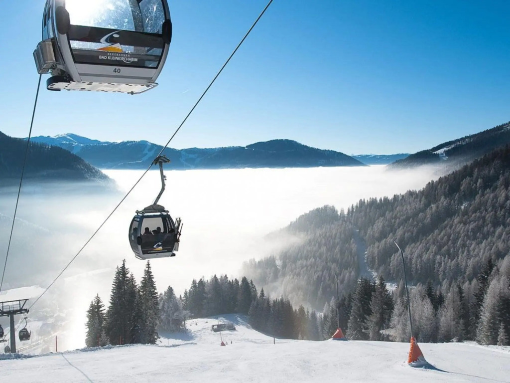 Mountain View Apartment in Bad Kleinkirchheim near Ski Area
