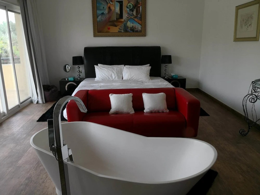 Luxury 750m2 resort - The Blue Villa