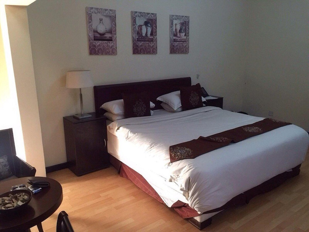 Capital Hotel-Grand Group
