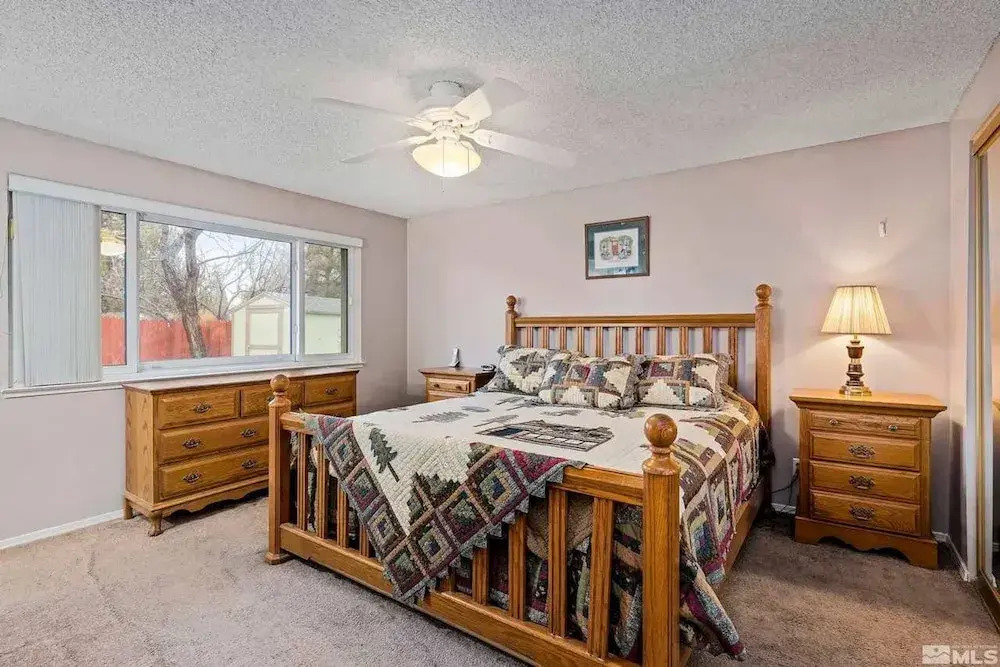 Family 4BR Home With Patio by Willowcreek Park