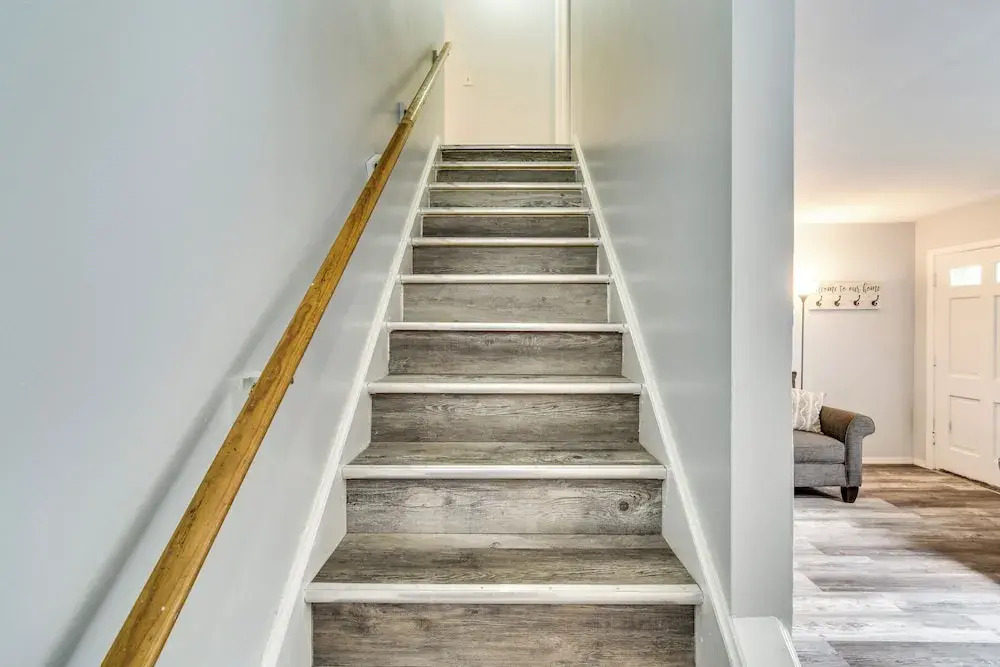4 Mi to Dtwn Rochester: Charming Apt w/ Patio!
