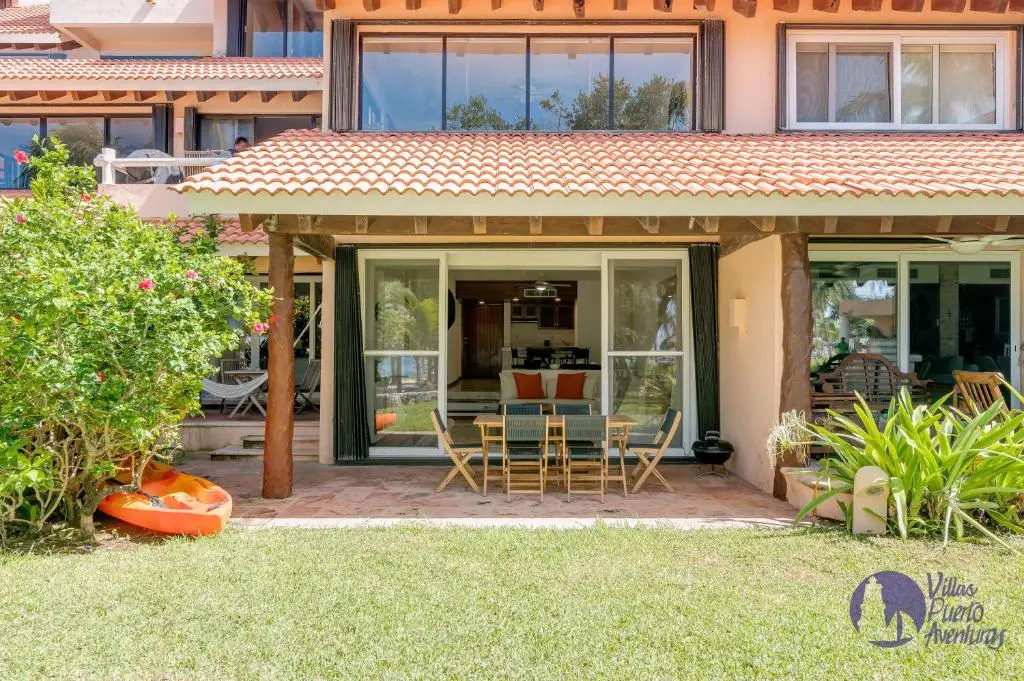 Chac Hal, Beachfront Apartment with Amenities-2