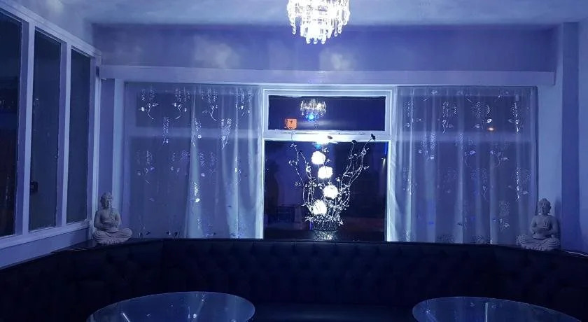 Alfies Hotel