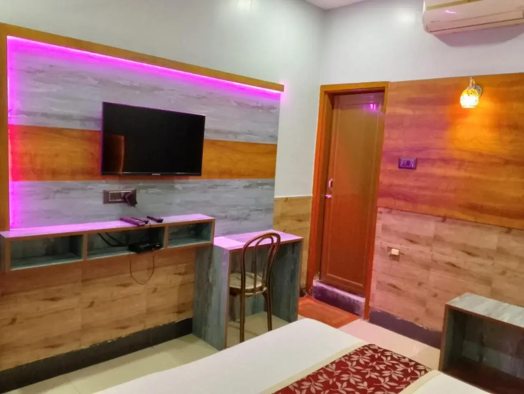 1 BR Guest house in Lakhtokia, Guwahati, by GuestHouser (39A9)