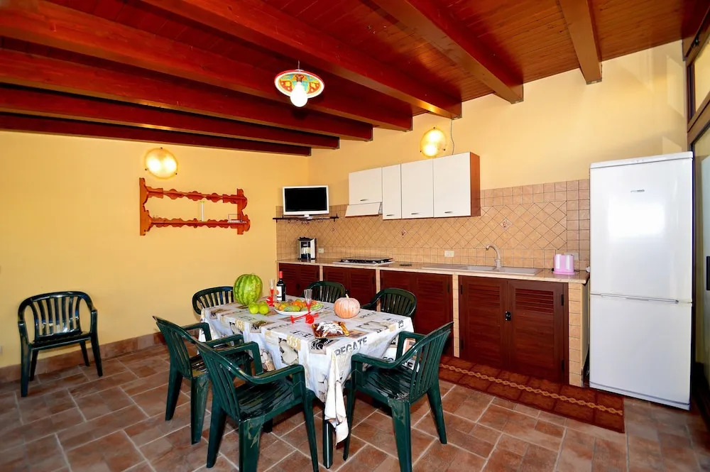 Villa Minoa con piscina