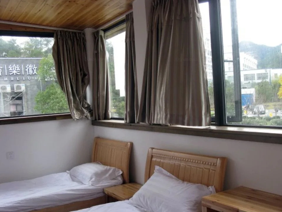 SHELE International Youth Hostel