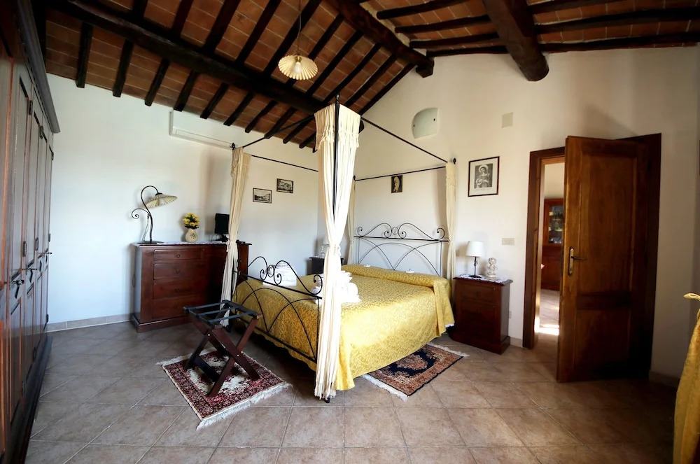 Villa With 2 Bedrooms in Cortona, With Private Pool, Enclosed Garden and Wifi