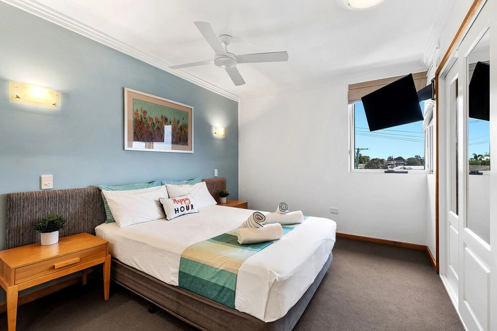 6BR Coolum Beach