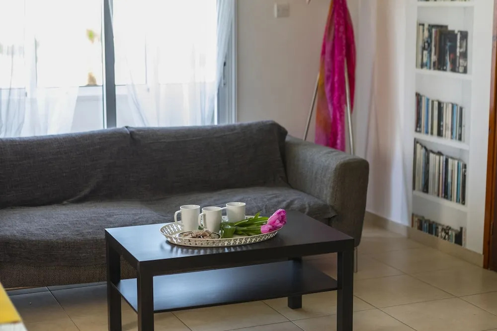 Mackenzie Alexandros Suite