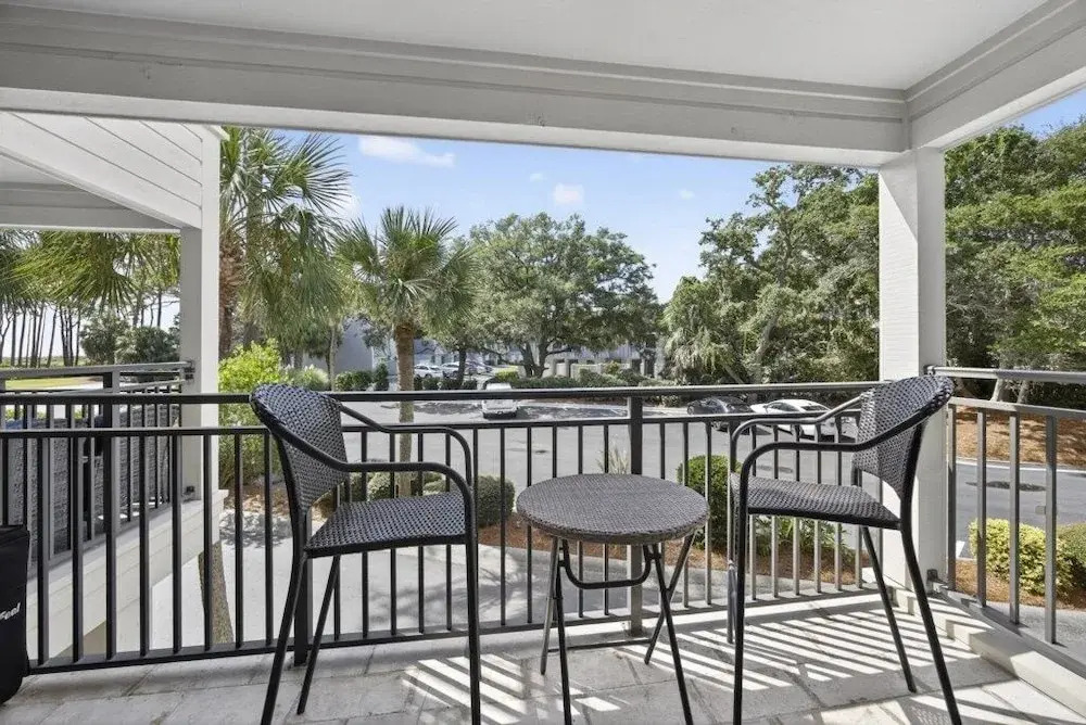 South End - 180 Sea Side Villas 1 Bedroom Condo