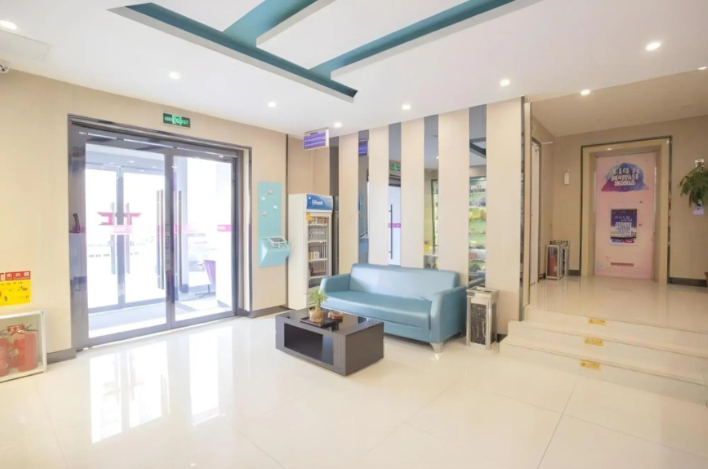 Pai Hotel (Jinan Shandong International Convention and Exhibition Center Dikou Road Branch)